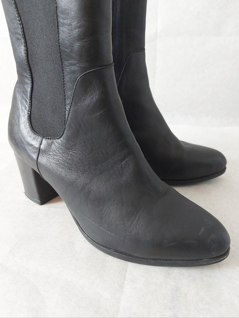 Poppy Barley Black Leather Chelsea Boots Size 6 Mid-Block Heel Pullon Casual — image 6 of 8